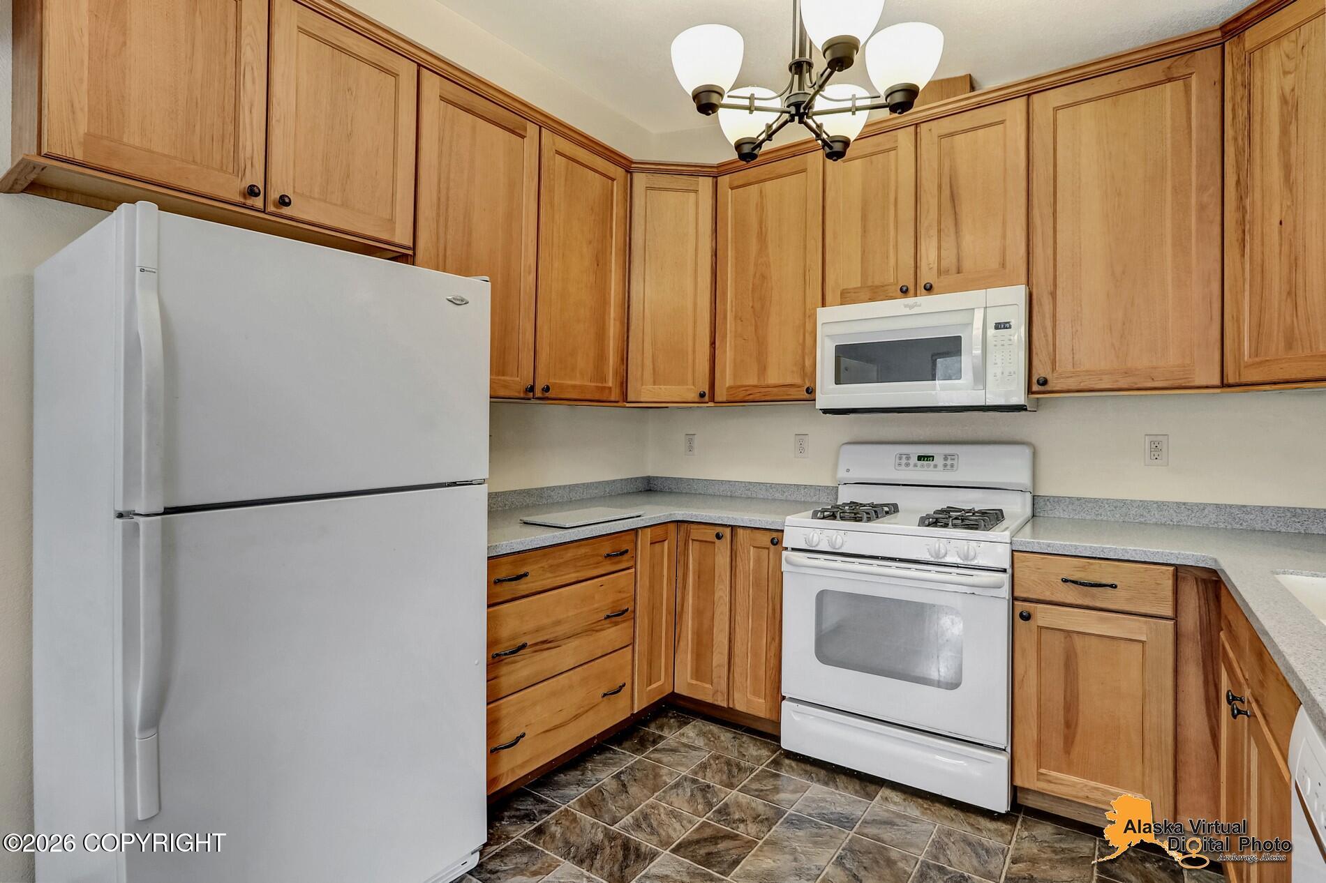 19509 Third Street Property Photo 12