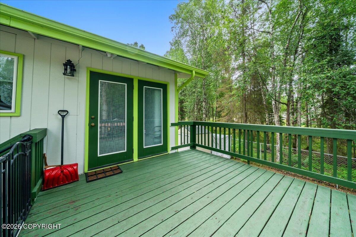 16038 Mammoth Circle Property Photo 17