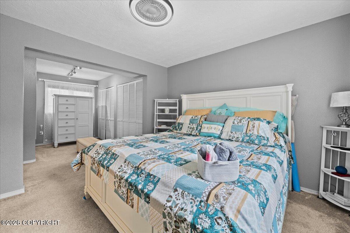 16038 Mammoth Circle Property Photo 20