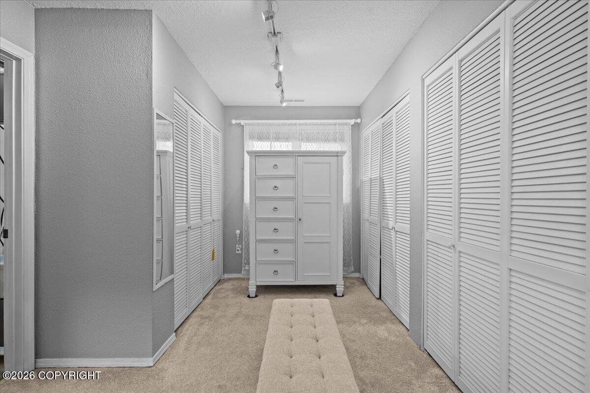 16038 Mammoth Circle Property Photo 23