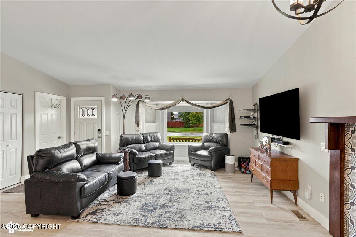 9430 Aphrodite Drive Property Photo 8