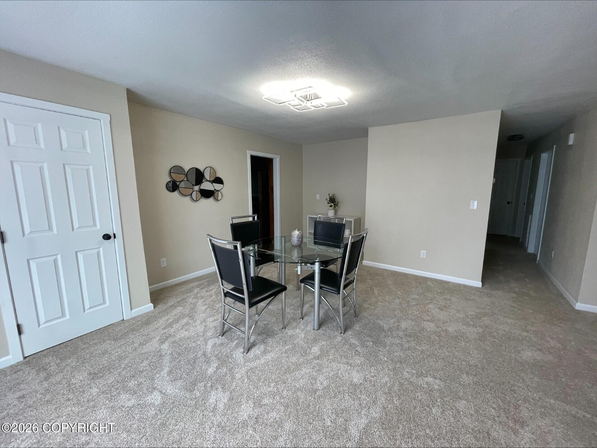 2101 W 47th Avenue Property Photo 8