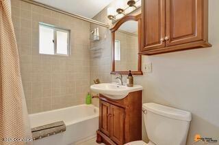 536 W 15th Avenue Property Photo 21