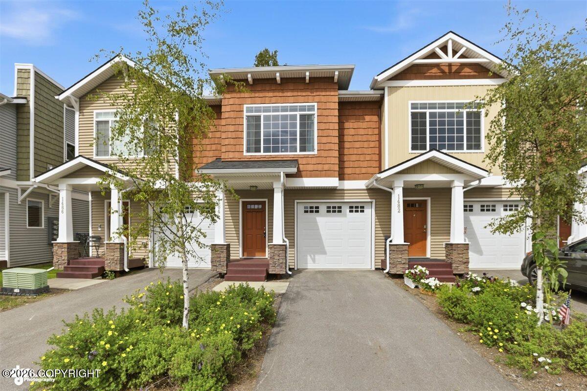 1484 S Shallow Pool Drive #M2 Property Photo 1