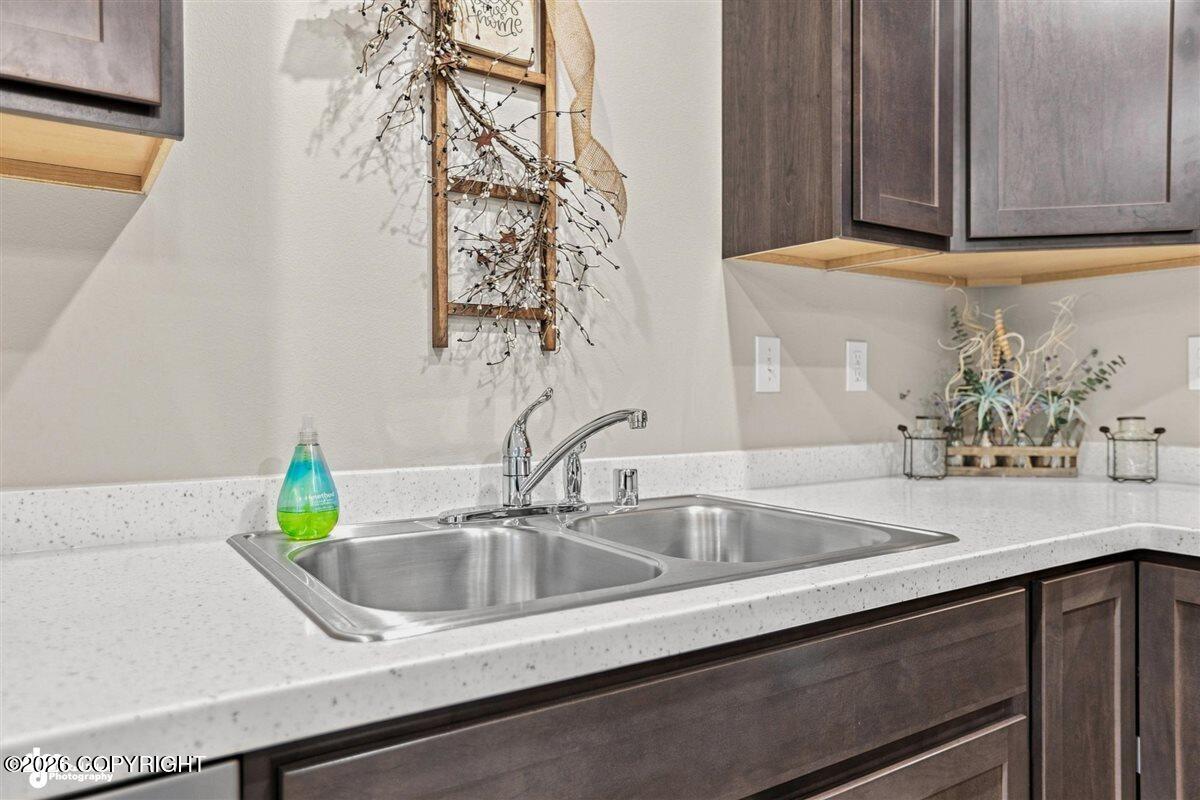 1484 S Shallow Pool Drive #m2 Property Photo 5