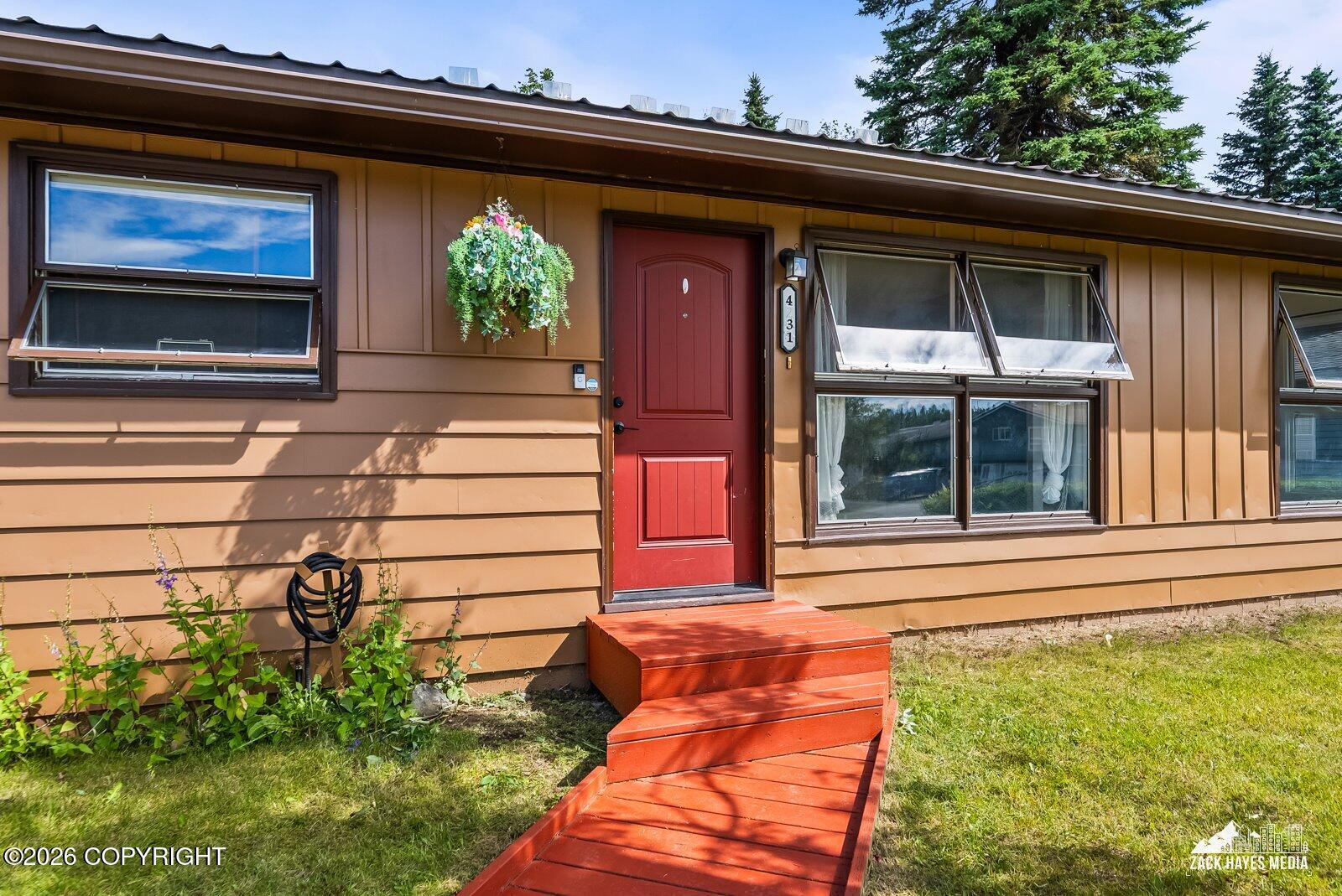 4231 Grape Place Property Photo 5