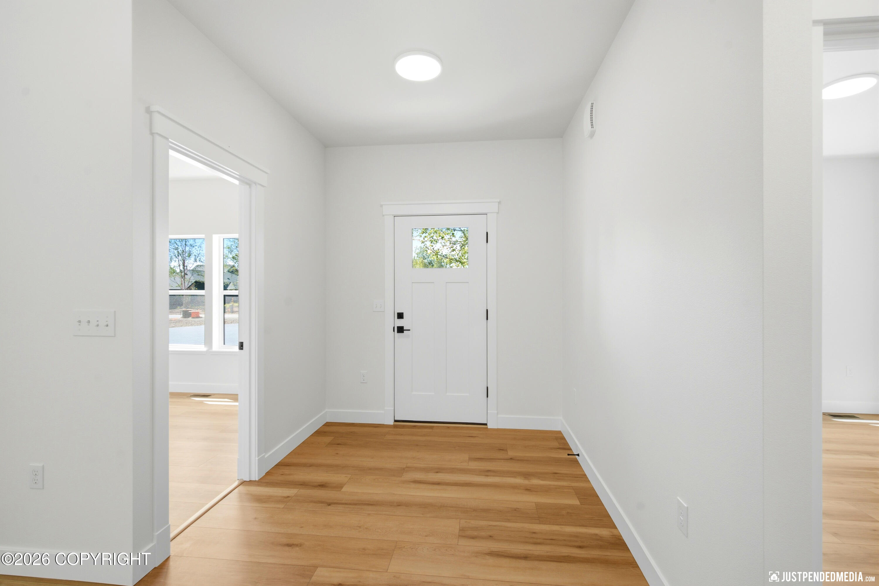 L33 B2 N Cottage Knoll Drive Property Photo 4