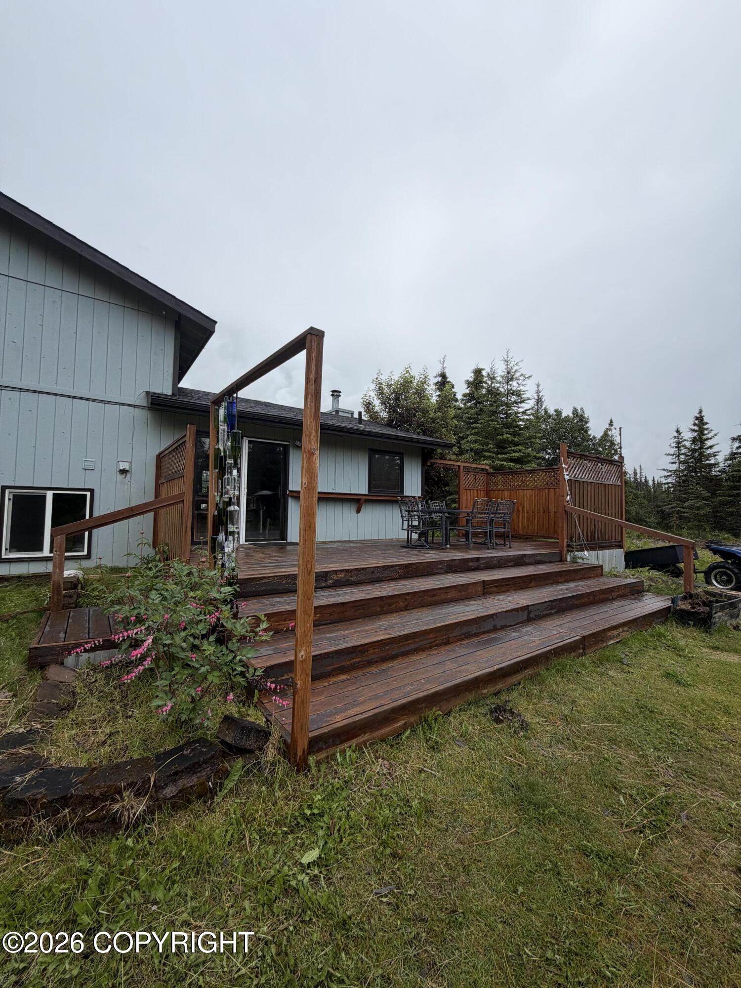 2560 Seine Court Property Photo 45