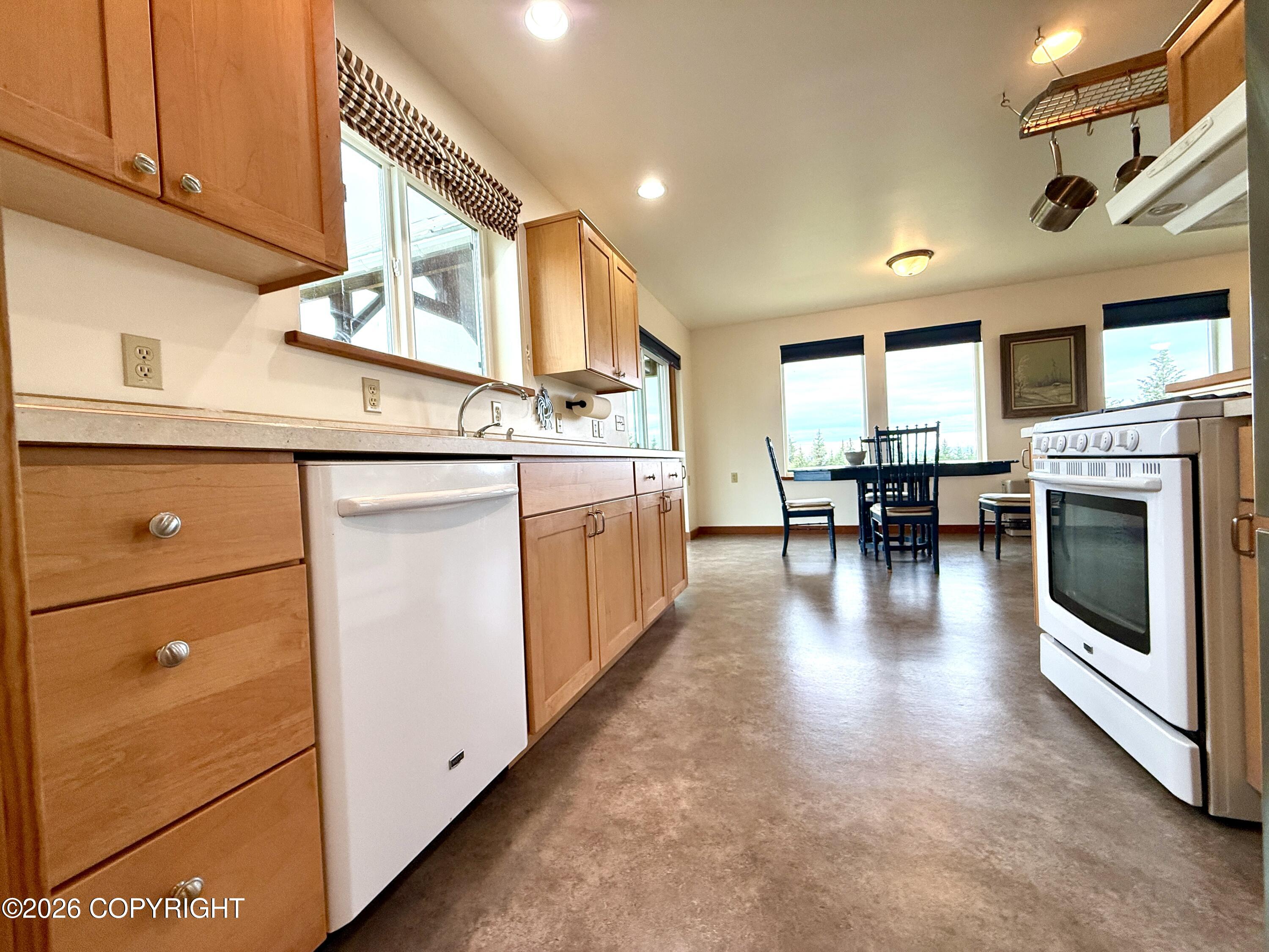 35812 Lifeboat Loop Property Photo 11