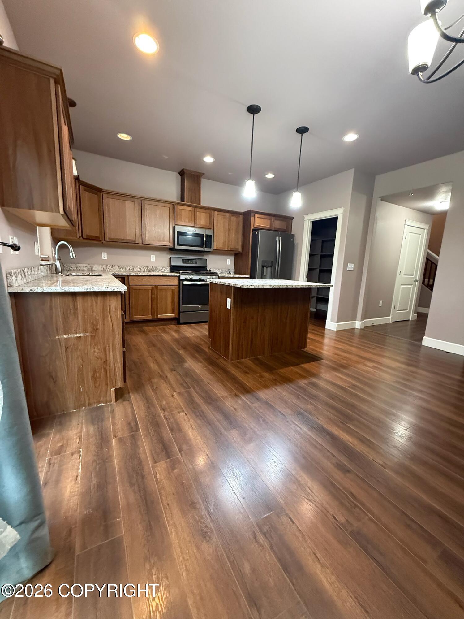 965 S Arza Circle Property Photo 6