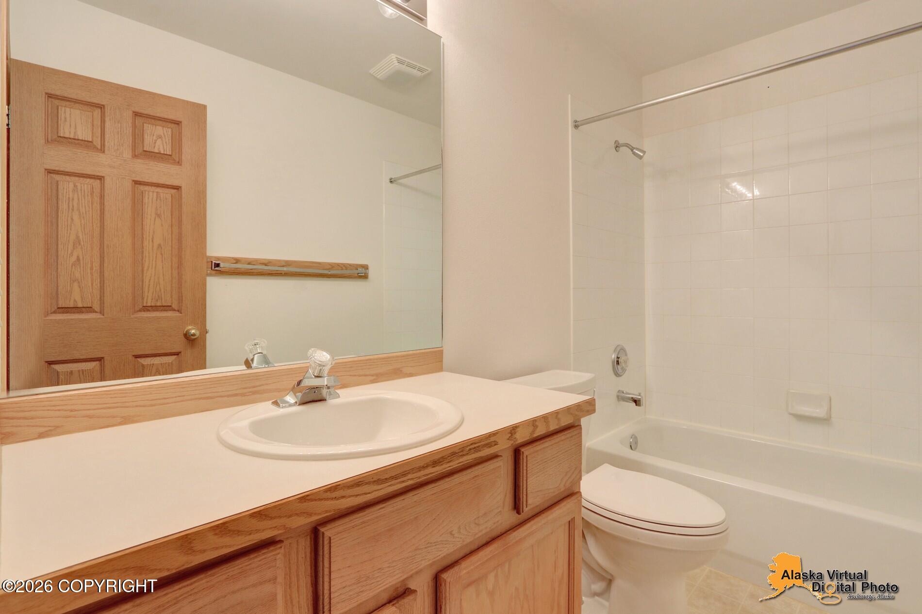 11610 Alderwood Loop Property Photo 14