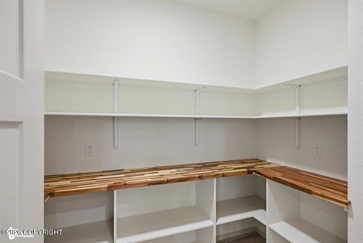 1641 S Rushing Stream Circle Property Photo 29