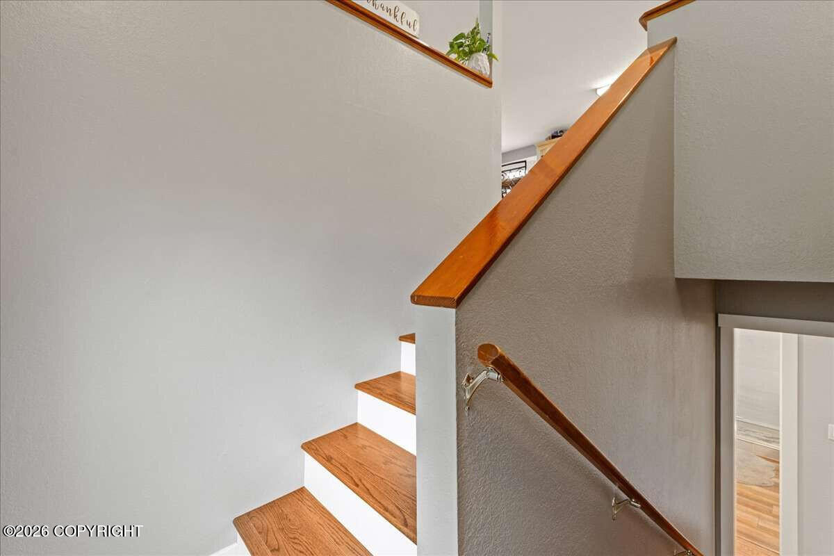 3052 Springs Boulevard Property Photo 2