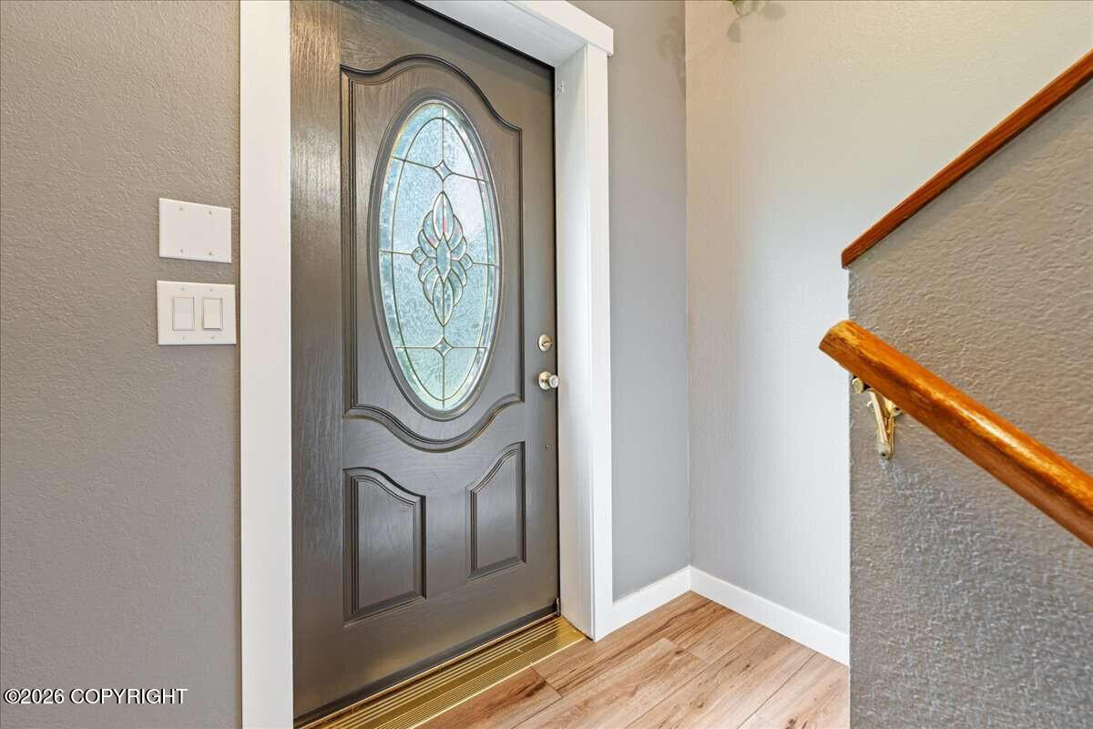 3052 Springs Boulevard Property Photo 3
