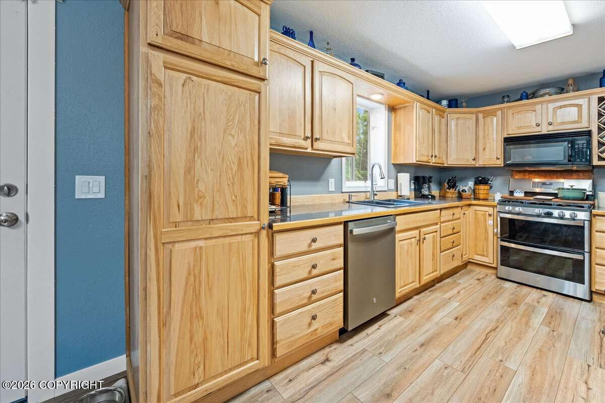 3052 Springs Boulevard Property Photo 9
