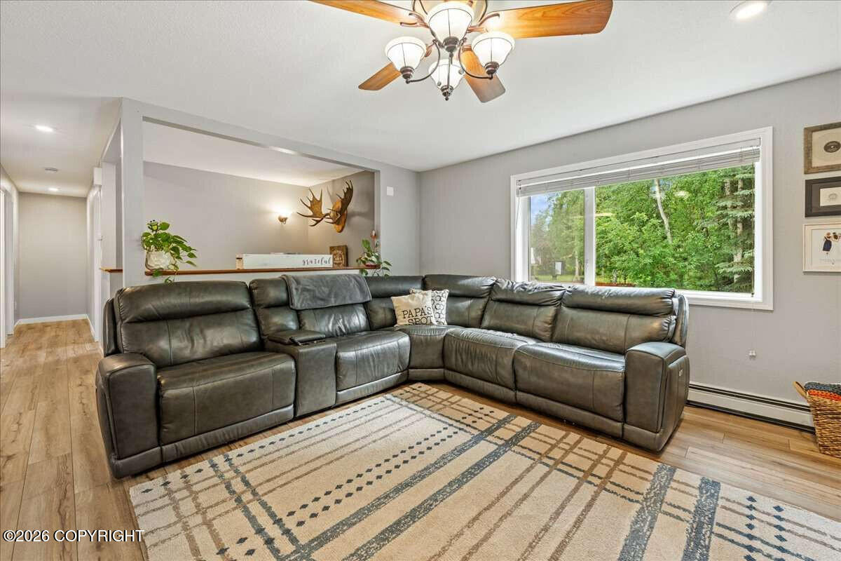 3052 Springs Boulevard Property Photo 15
