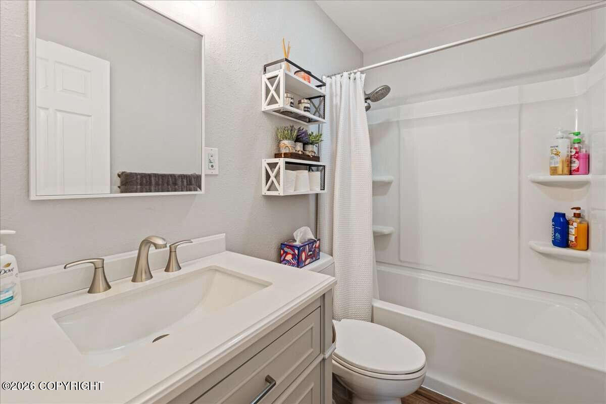 3052 Springs Boulevard Property Photo 18