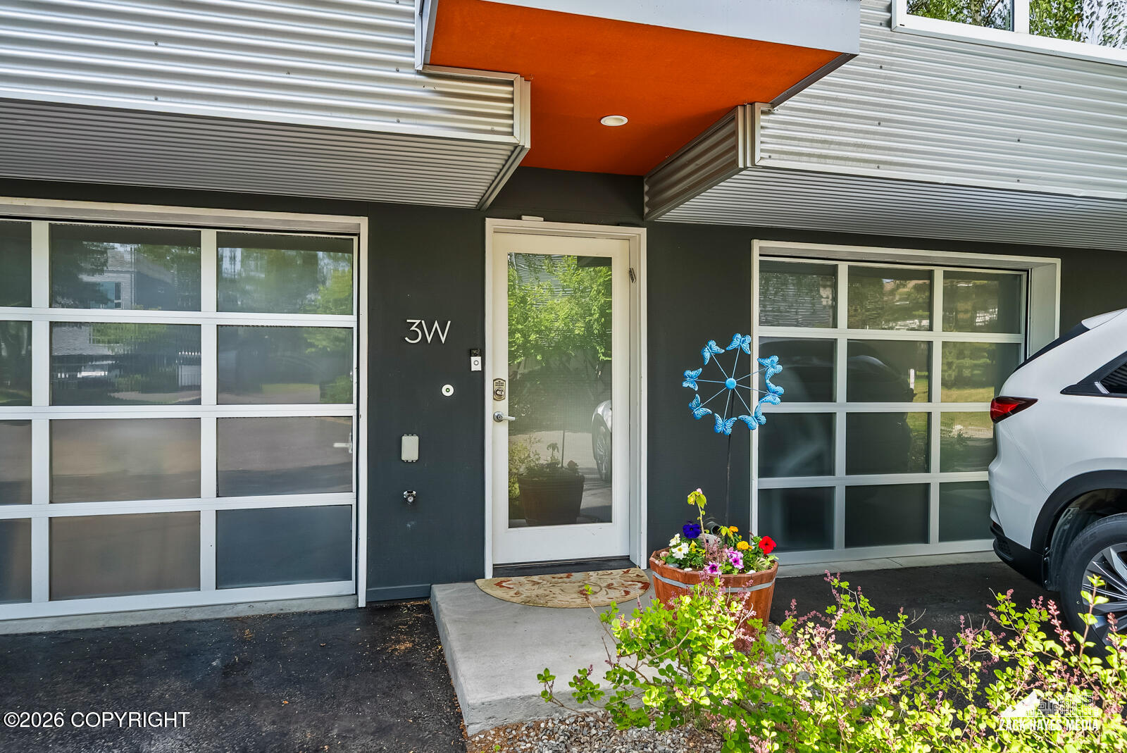 5201 E Northern Lights Boulevard #3w Property Photo 7