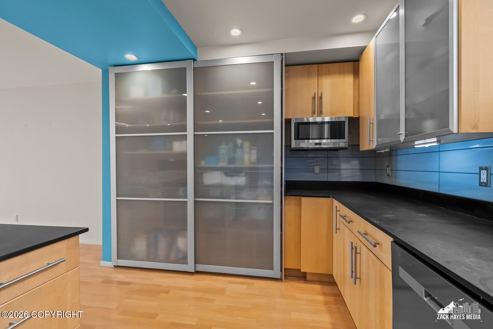 5201 E Northern Lights Boulevard #3w Property Photo 19