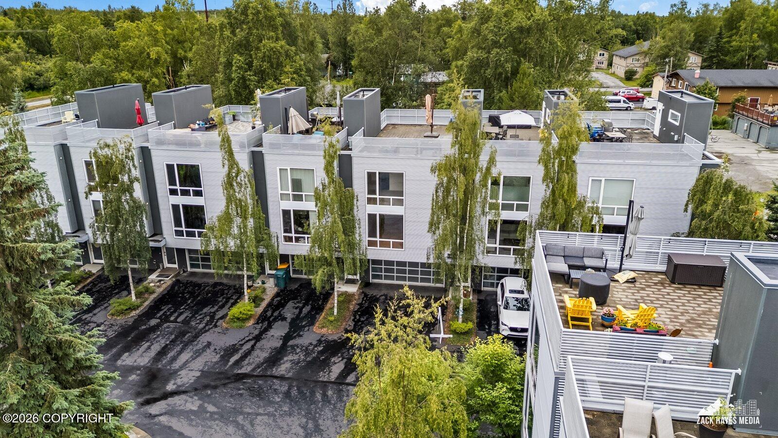 5201 E Northern Lights Boulevard #3w Property Photo 52