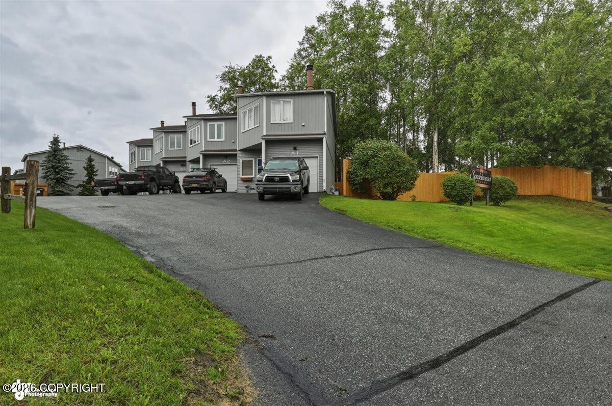 347 Dailey Avenue #2a Property Photo 2