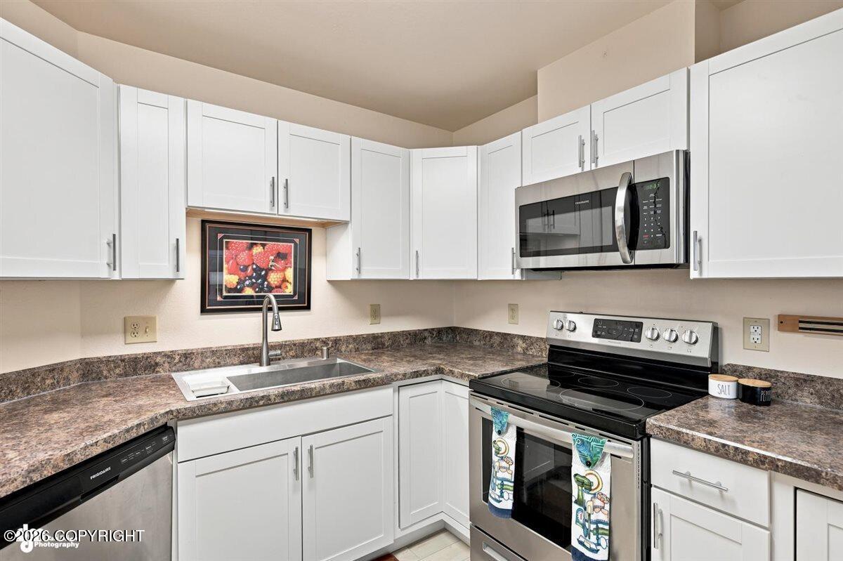 347 Dailey Avenue #2a Property Photo 15