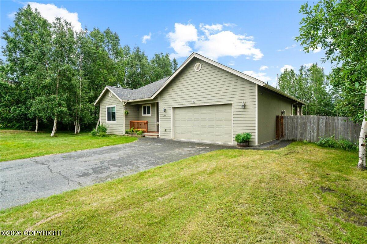 2995 S Paddock Drive Property Photo 3