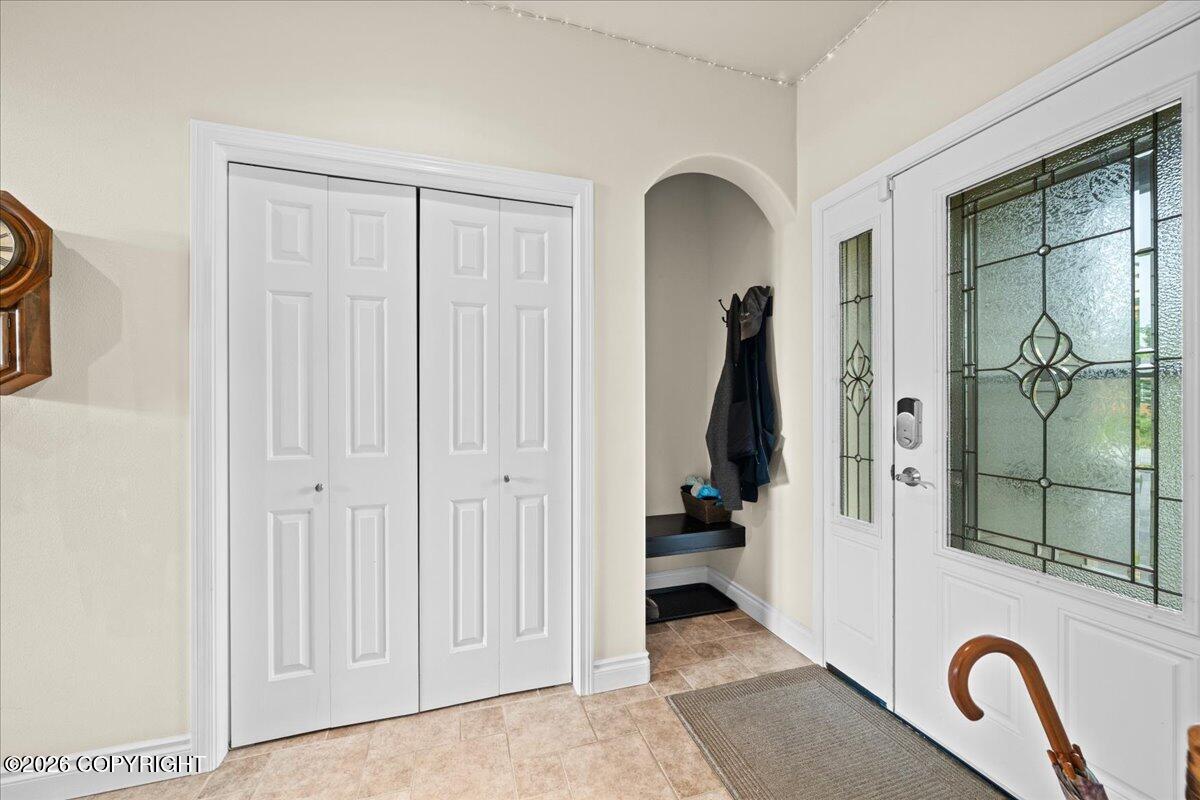 2995 S Paddock Drive Property Photo 6