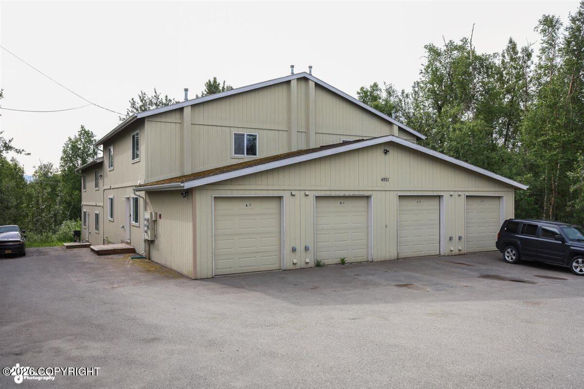 4921 S Binnacle Drive Property Photo 1