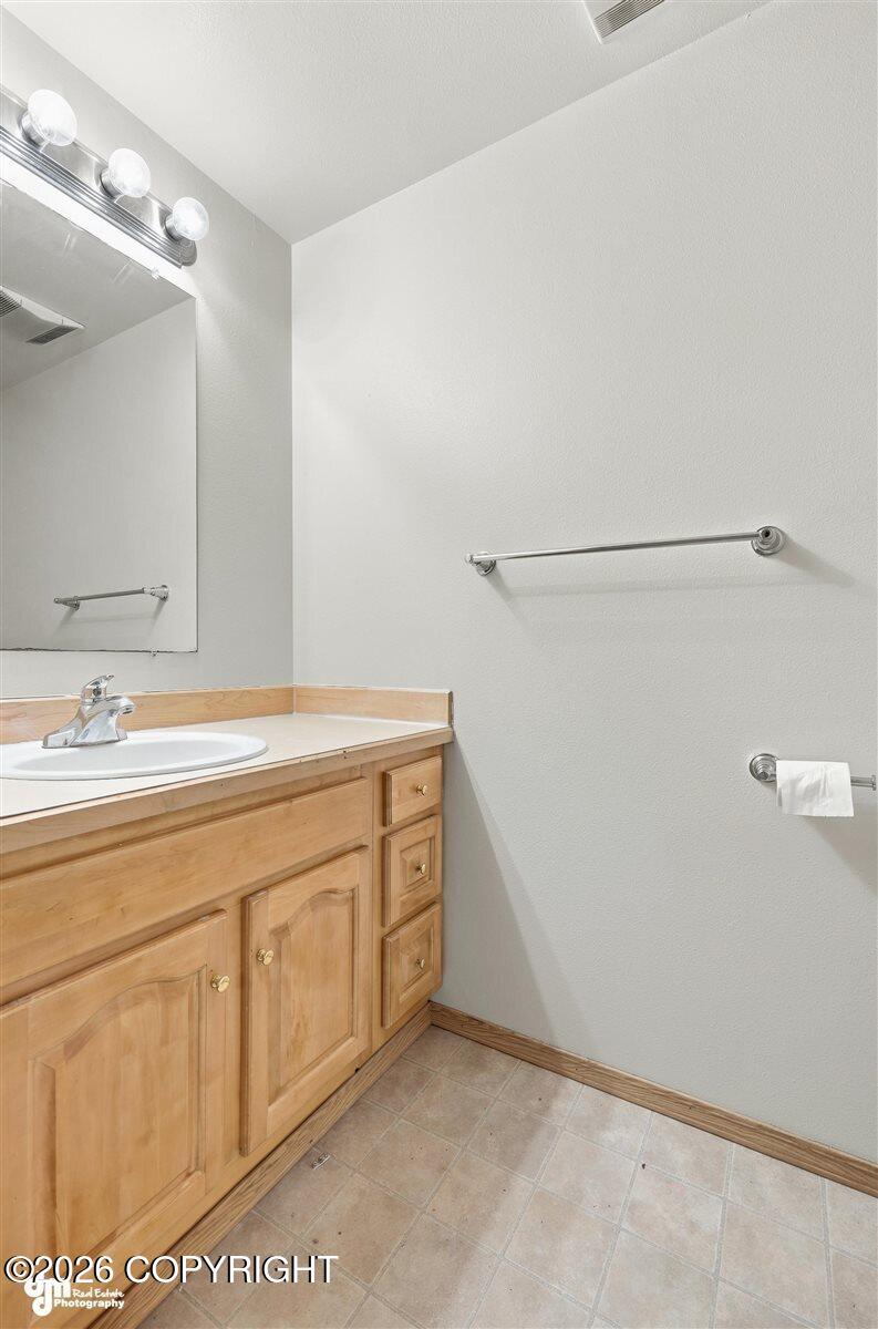 4921 S Binnacle Drive Property Photo 17