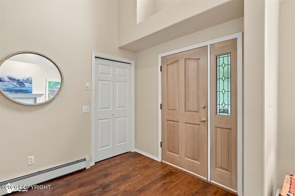 3439 Gibstay Circle Property Photo 4
