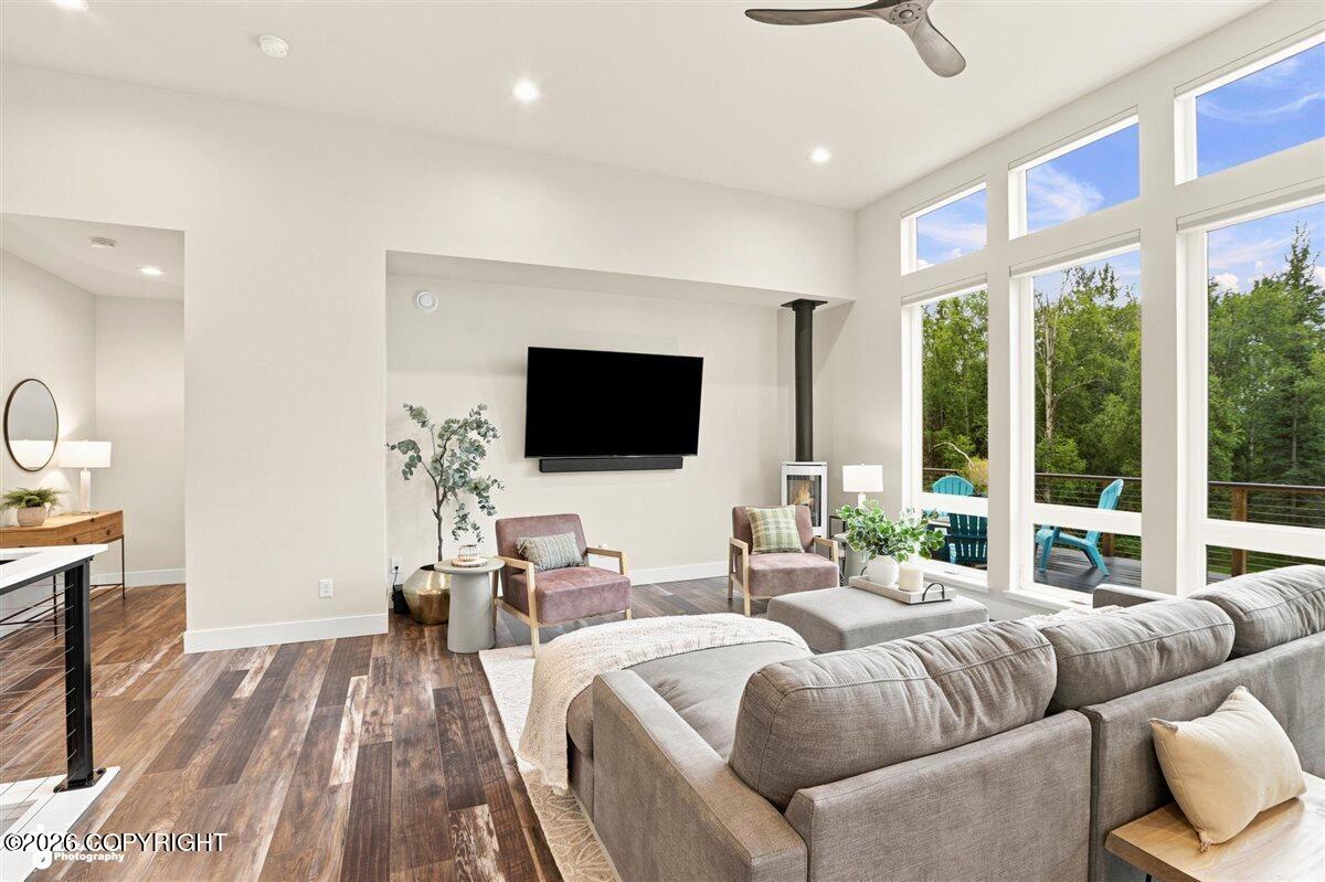 18660 Genteel Circle Property Photo 10