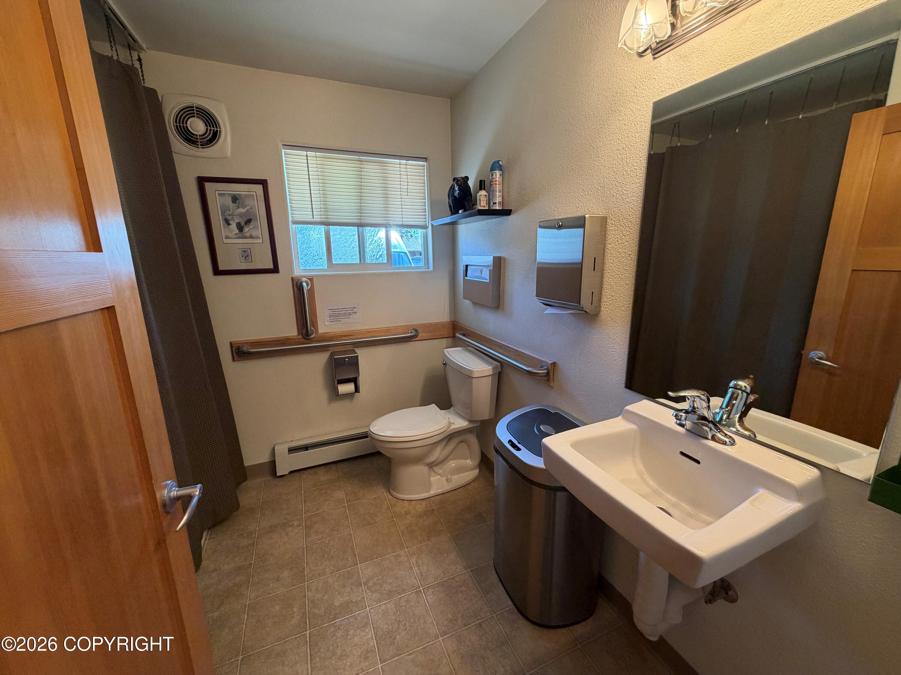 3823 Spenard Road Property Photo 4