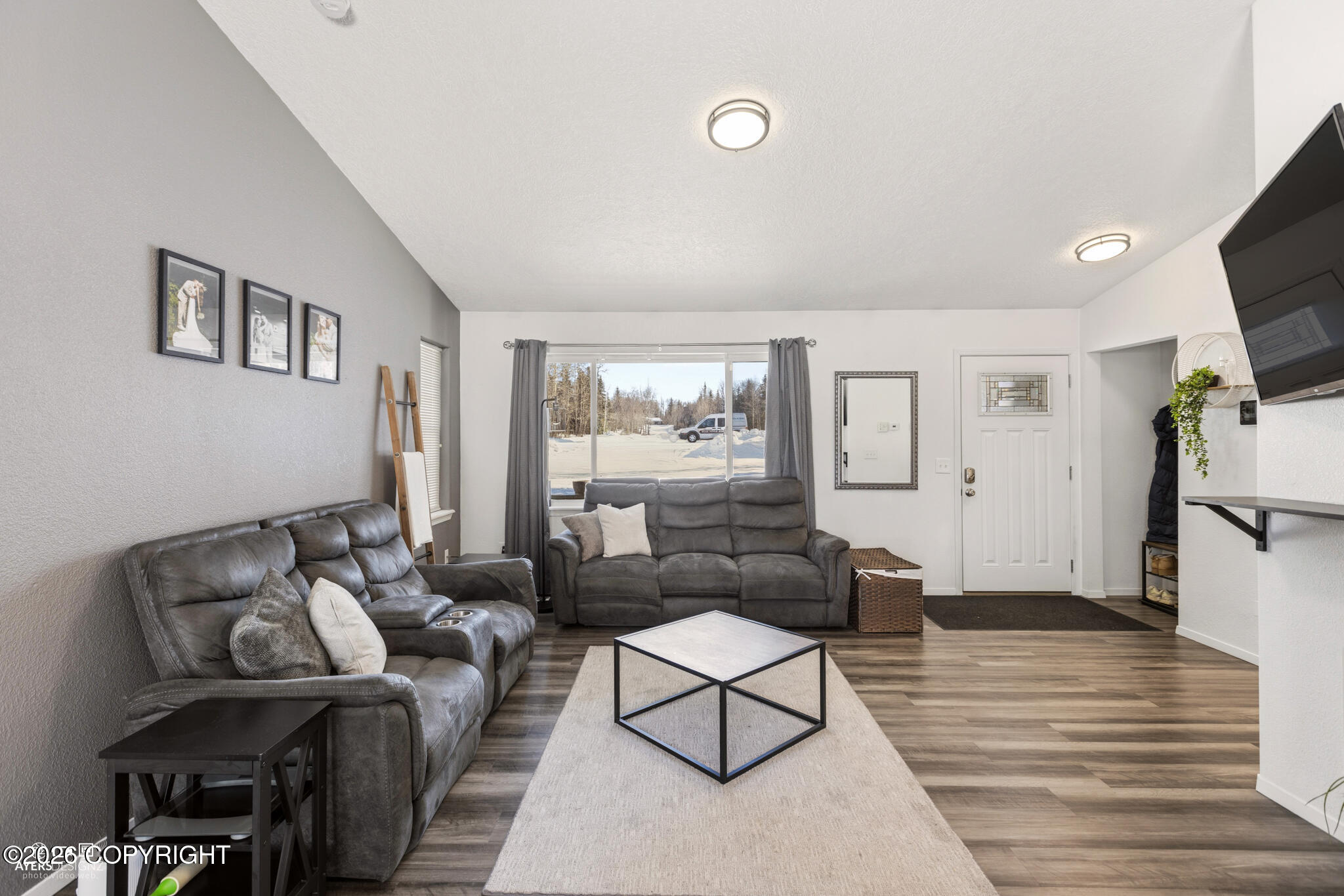 48305 Grant Avenue Property Photo 4