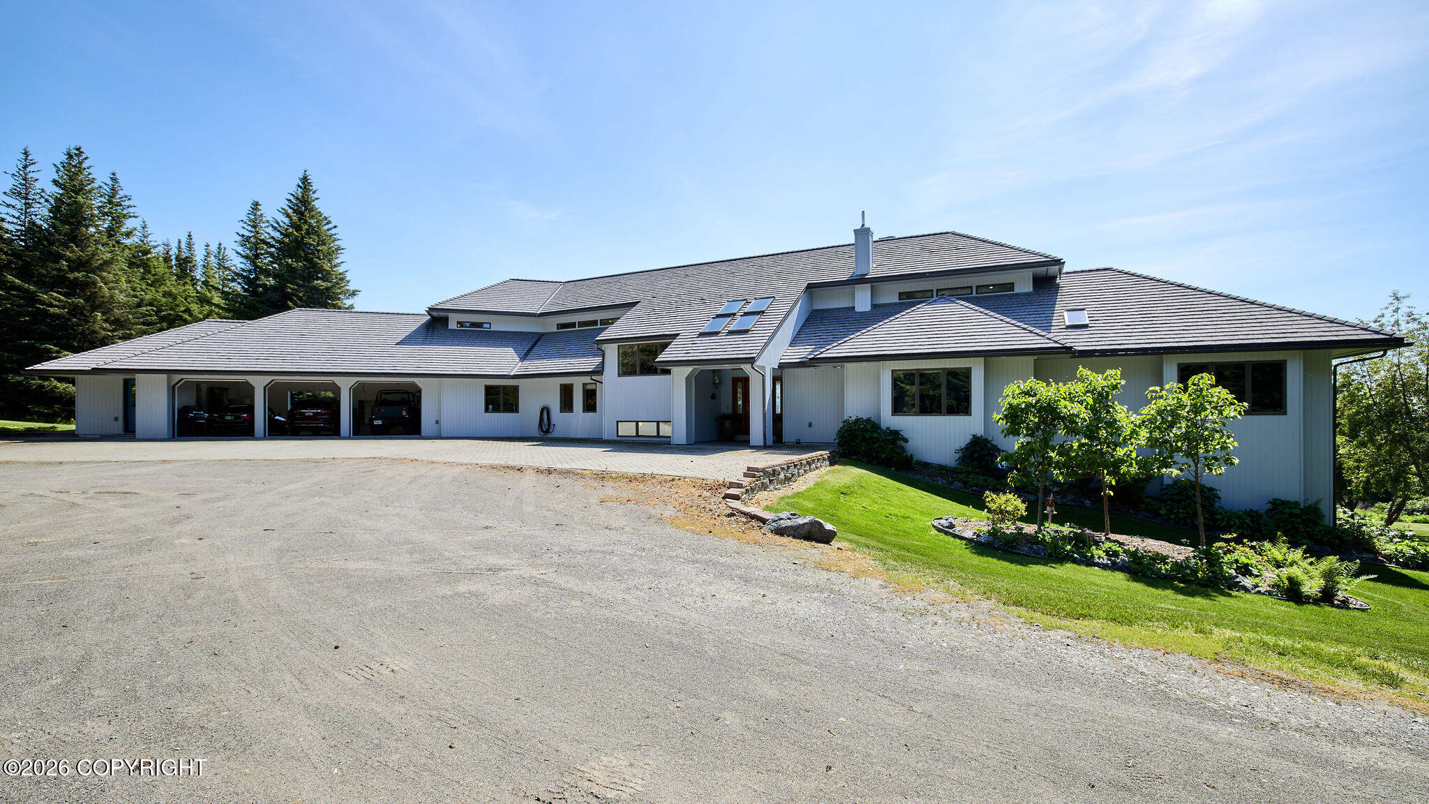 1850 Highland Drive Property Photo 4