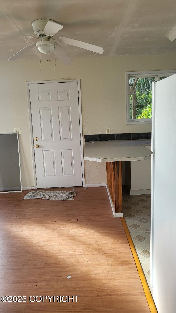 L8 B16 Tenakee Avenue Property Photo 14