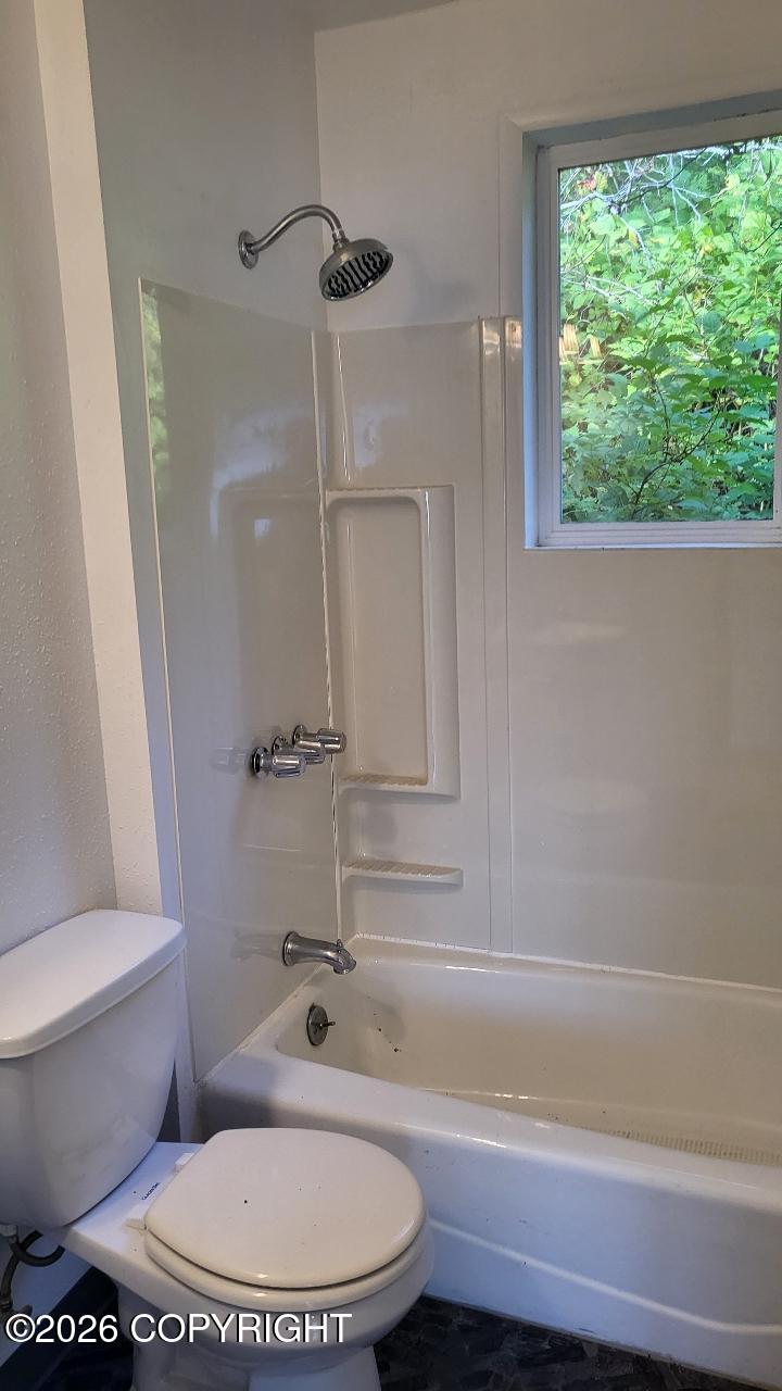 L8 B16 Tenakee Avenue Property Photo 28