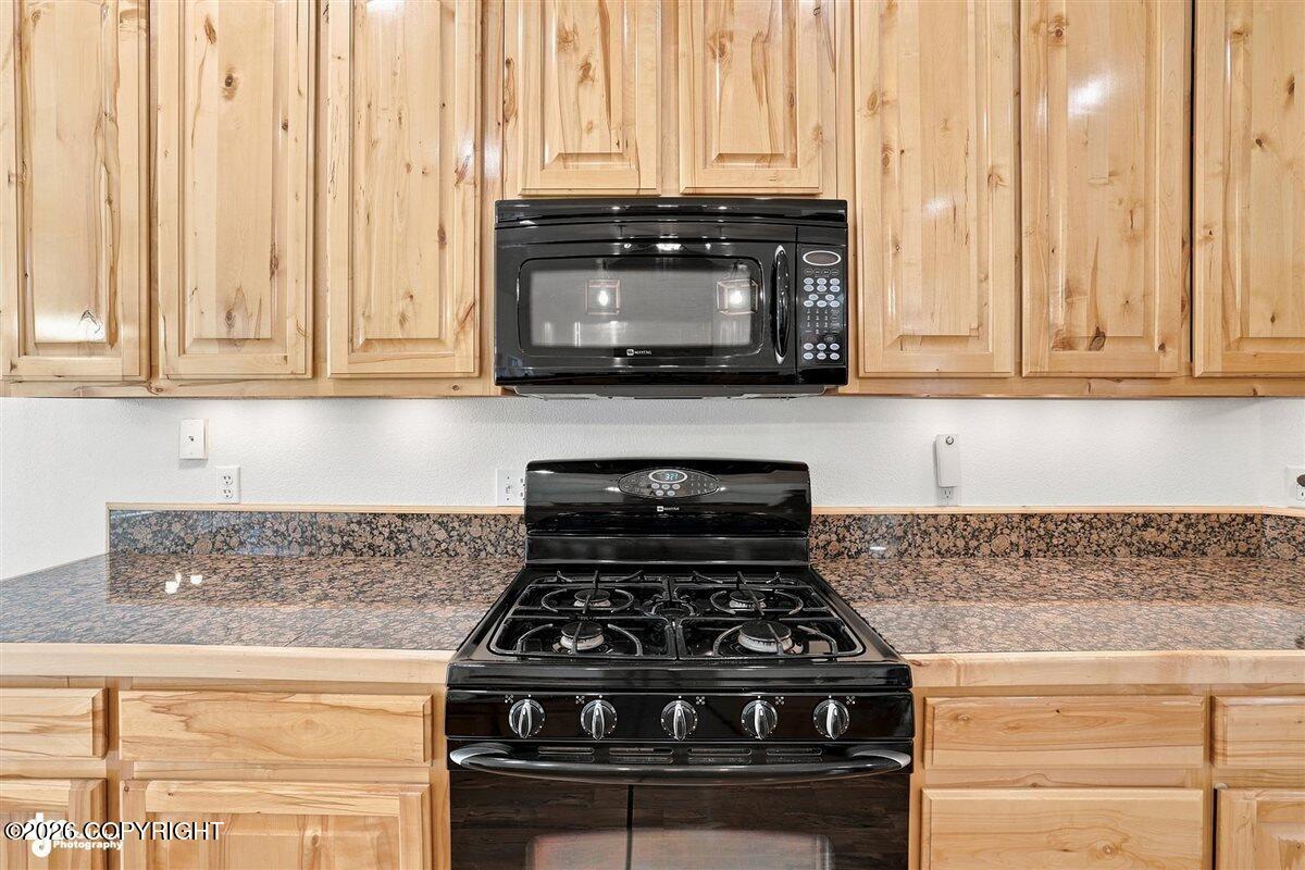 47489 Wispen Avenue Property Photo 23