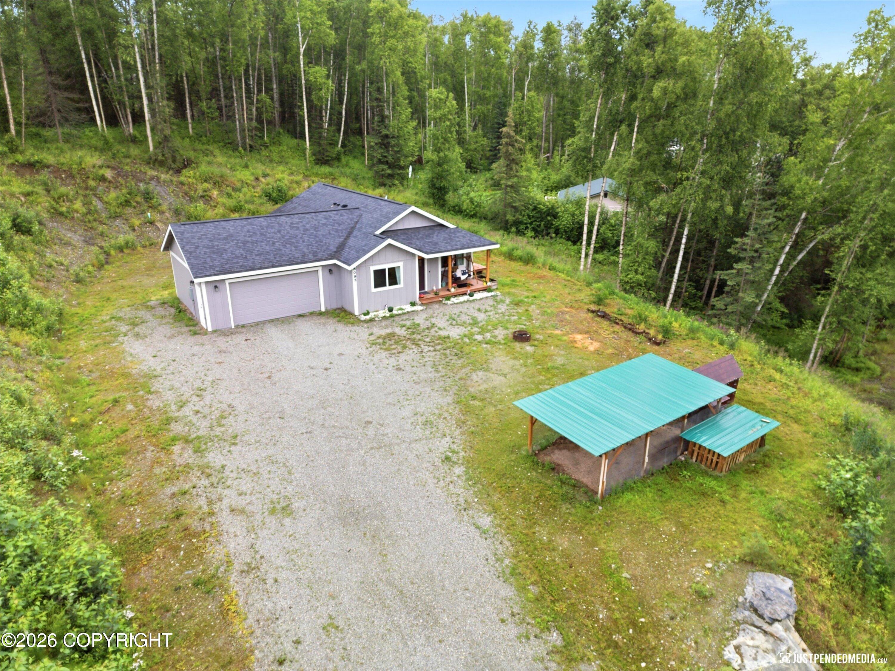 8085 S Knik Knack Mud Shack Road Property Photo 2