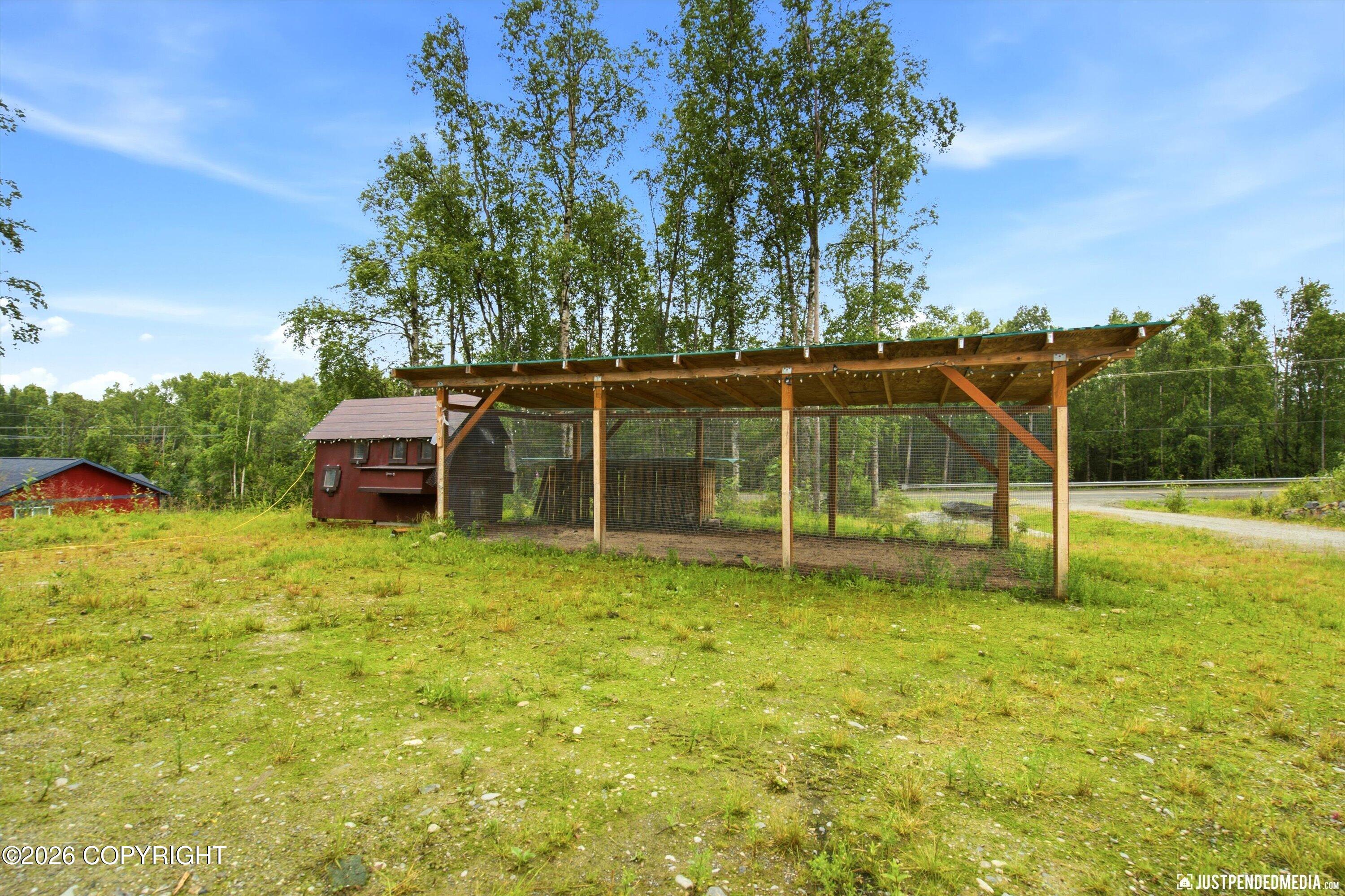 8085 S Knik Knack Mud Shack Road Property Photo 34