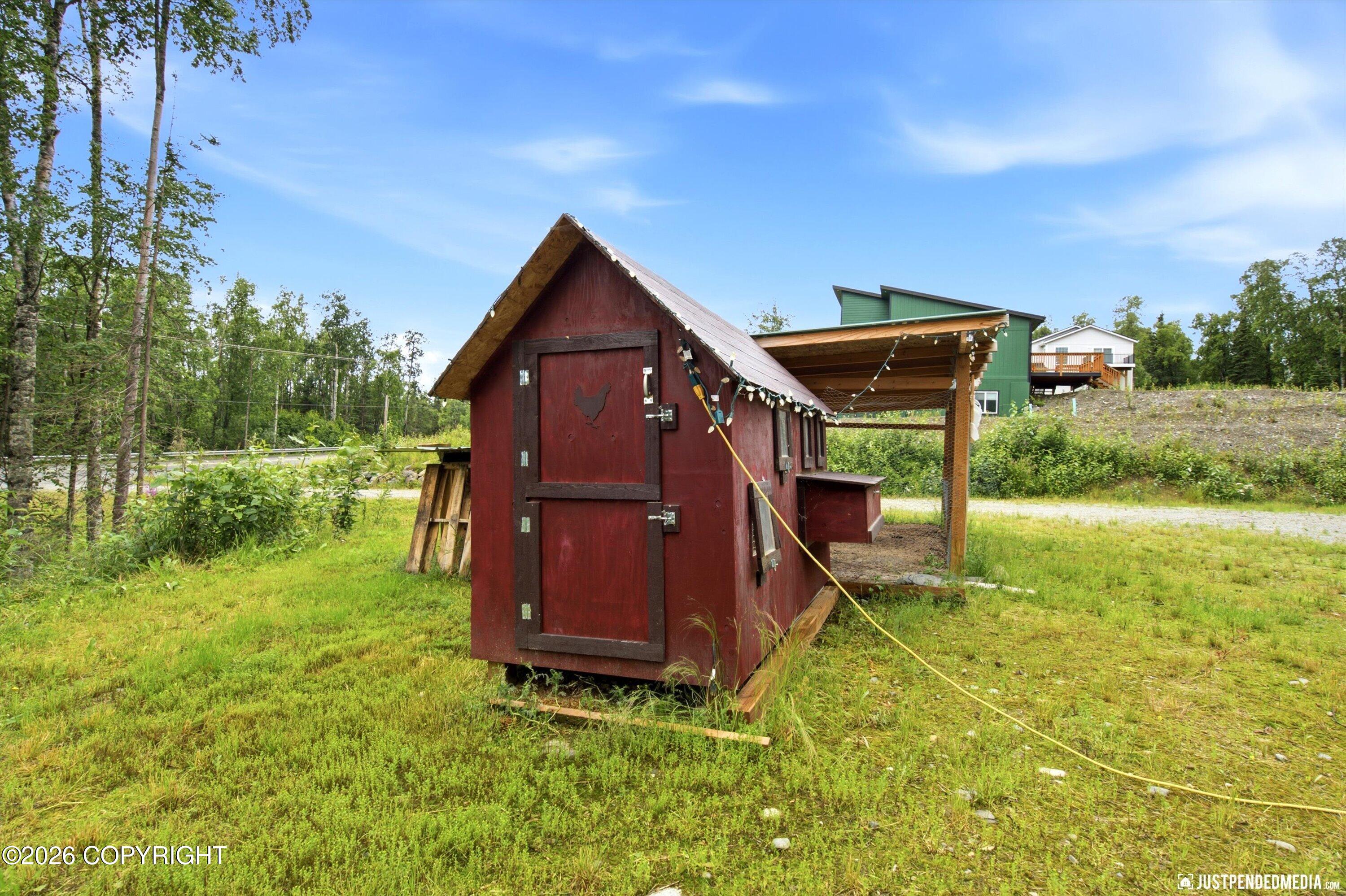 8085 S Knik Knack Mud Shack Road Property Photo 37