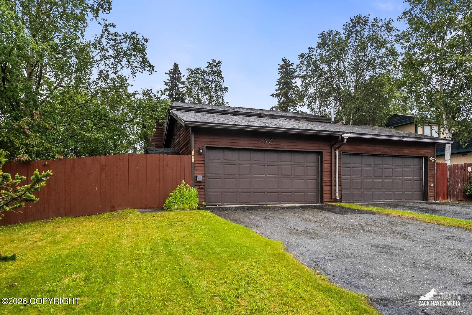 3685 Alamosa Drive Property Photo 1