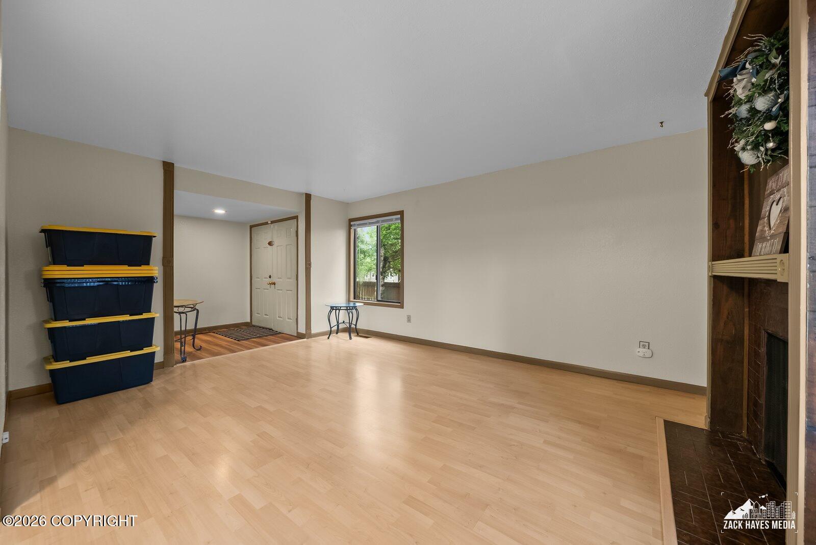 3685 Alamosa Drive Property Photo 7