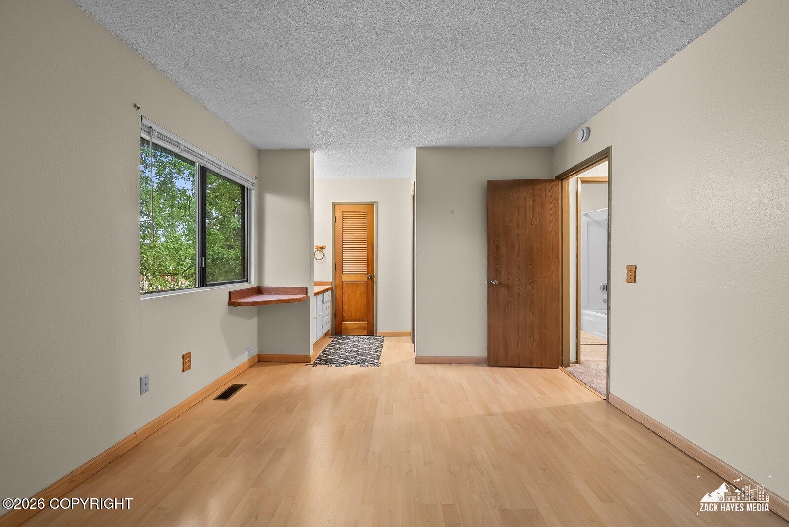 3685 Alamosa Drive Property Photo 21
