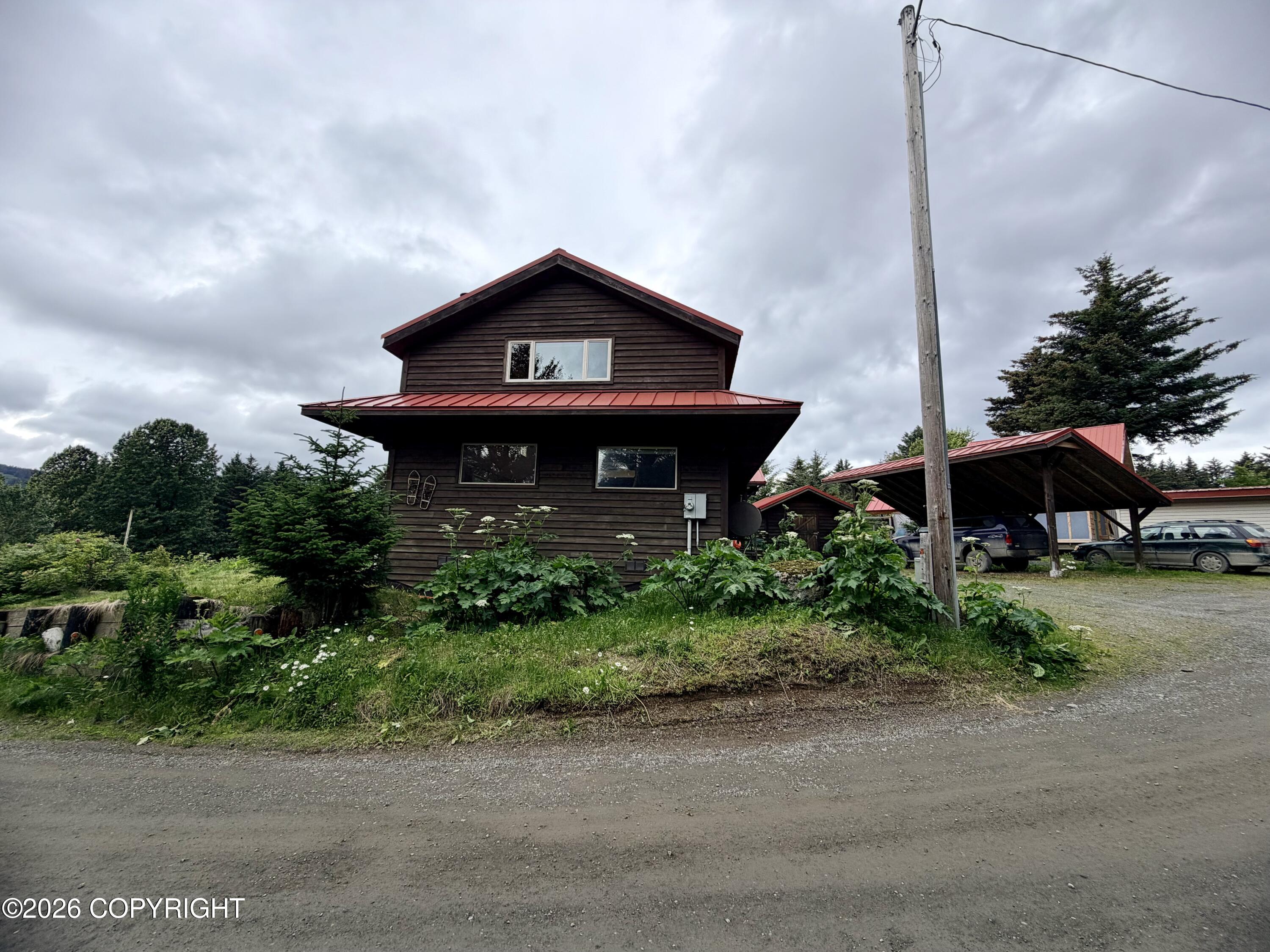 261 Shoreline Drive Property Photo 12