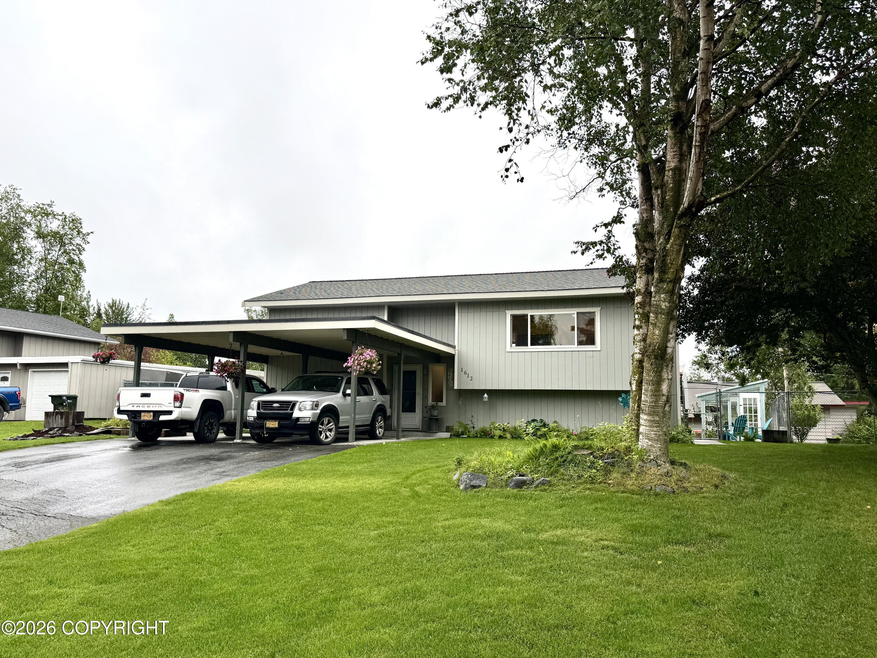1612 Cara Loop Property Photo 1