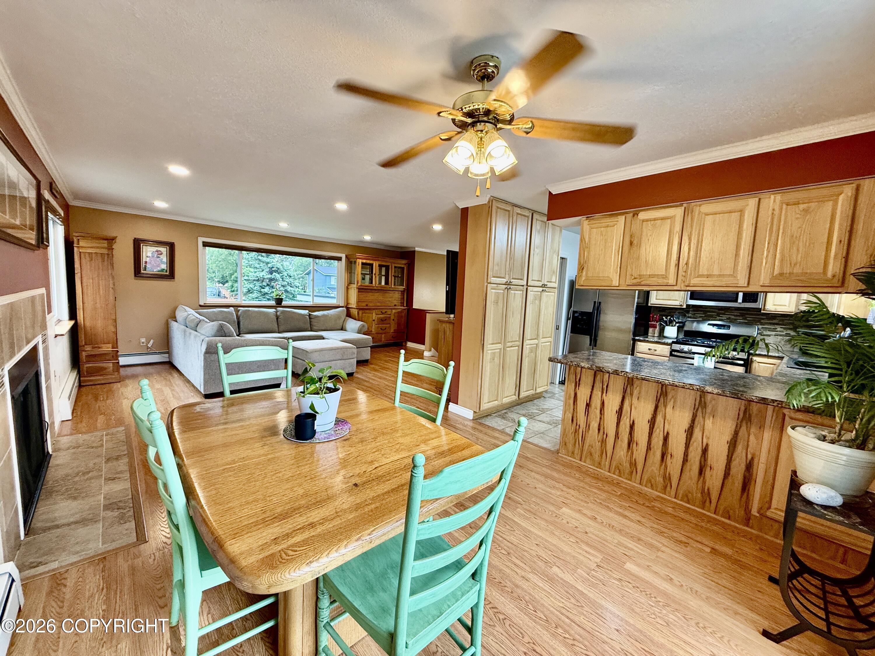 1612 Cara Loop Property Photo 8