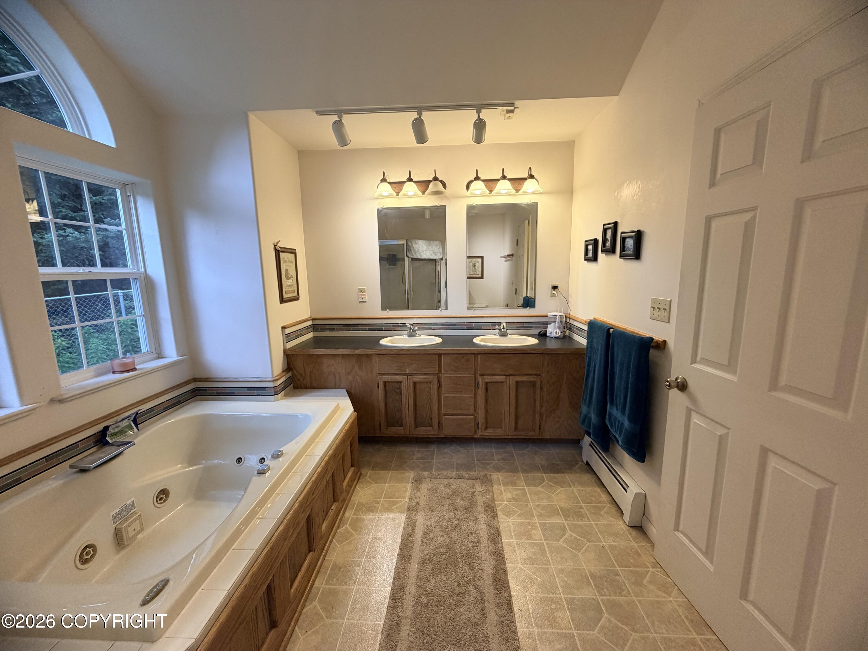 3088 Jakolof Bay Road Property Photo 44