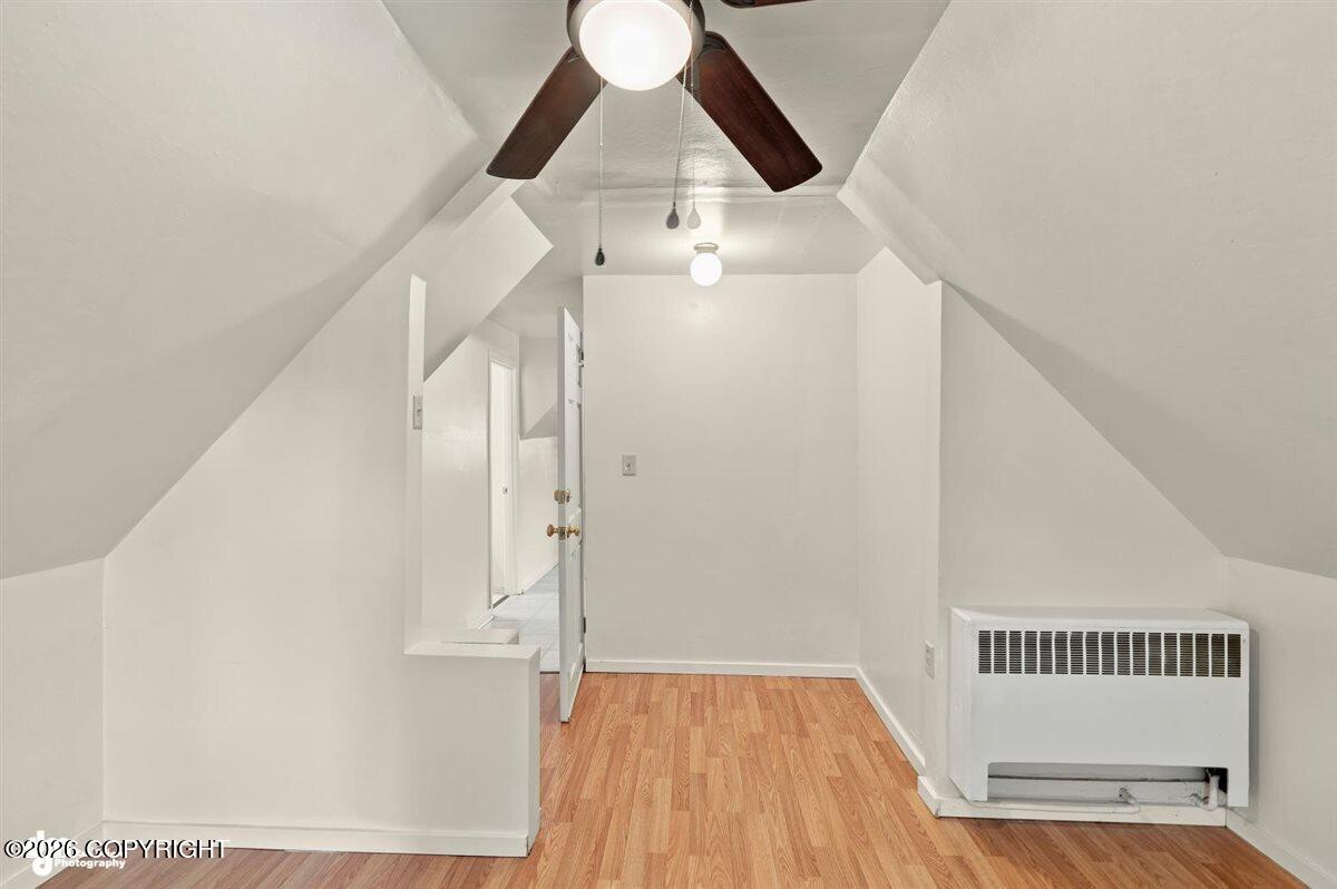 1034 S Cobb Street Property Photo 8