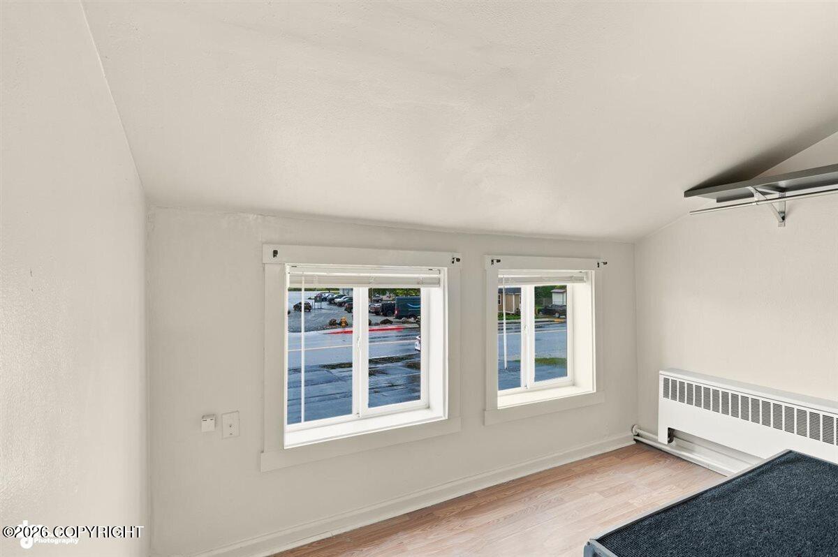 1034 S Cobb Street Property Photo 10